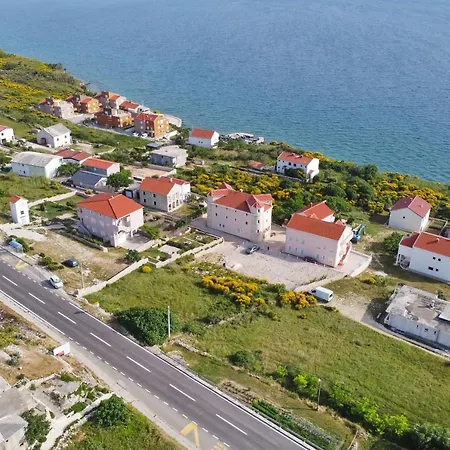 Vlado I Vesna شقة ريتنا